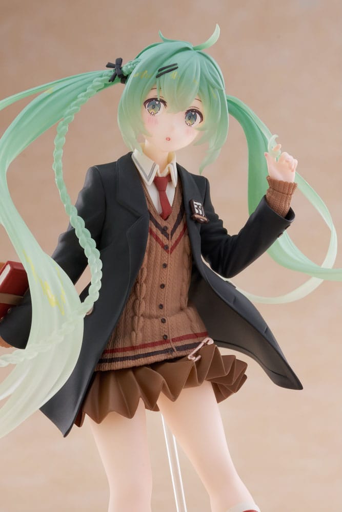 Hatsune Miku PVC Statue Hatsune Miku Fashion Preppy Ver. 18 cm Prizefiguren Yokina