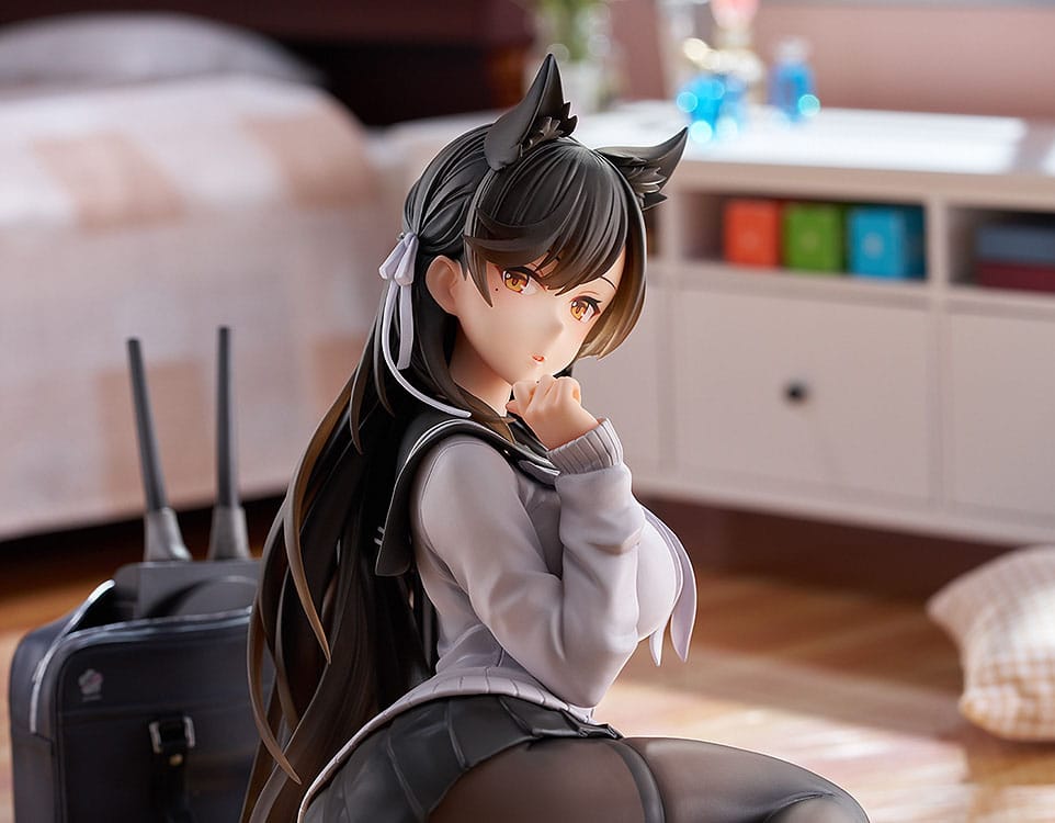 Azur Lane PVC Statue 1/7 Atago (School Traumerei) 13 cm Scalefiguren Yokina