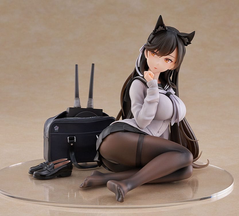 Azur Lane PVC Statue 1/7 Atago (School Traumerei) 13 cm Scalefiguren Yokina