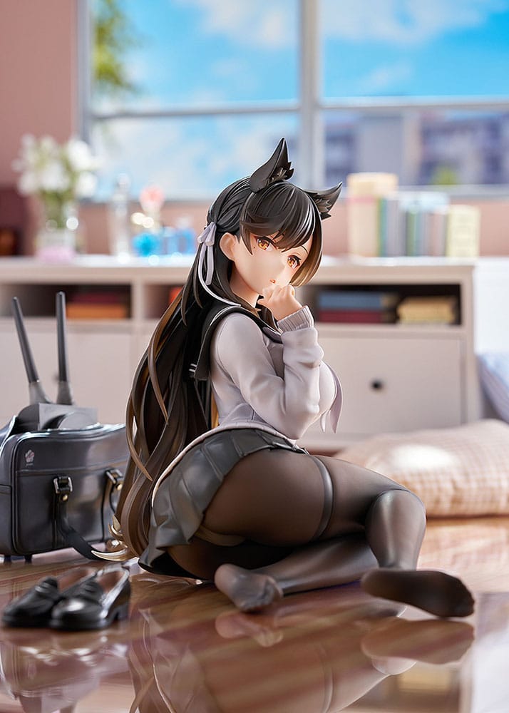 Azur Lane PVC Statue 1/7 Atago (School Traumerei) 13 cm Scalefiguren Yokina